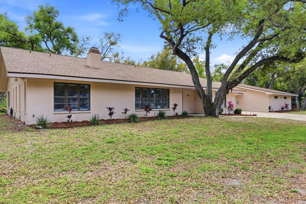 491 Wisteria Road Venice, FL 34293 - Photo 2 of 42