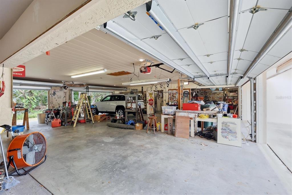 491 Wisteria Road Venice, FL 34293 - Photo 29 of 42