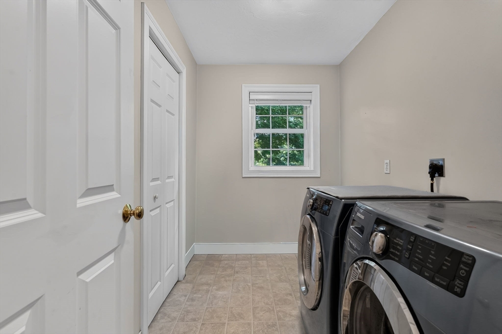 100 Mechanic Street Warren, MA 01083 - Photo 18 of 28