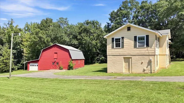 $299,000 | 210-220 Willow Street, Pacolet, SC 29372