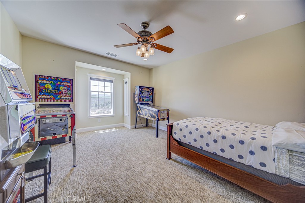 39911 Green Meadow Road Temecula, CA 92592 - Photo 29 of 75 Secondary bedroom