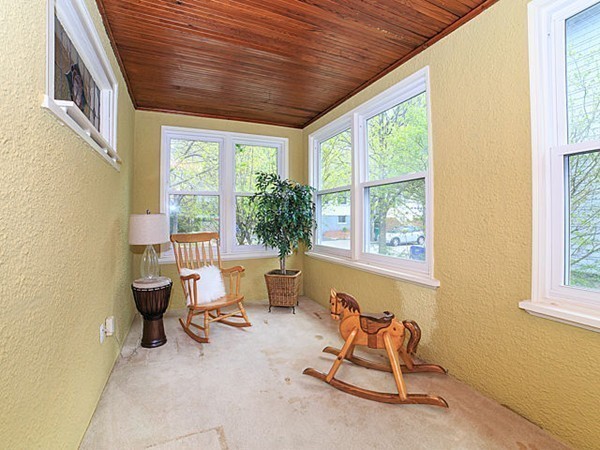 52 Playstead Road, Unit 52 Newton, MA 02458 - Photo 5 of 20 Gallery Image 5