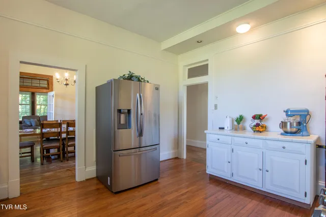 $439,900 | 21160 Jeb Stuart Highway, Damascus, VA 24236