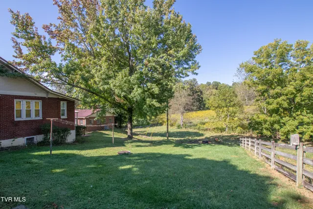 $439,900 | 21160 Jeb Stuart Highway, Damascus, VA 24236