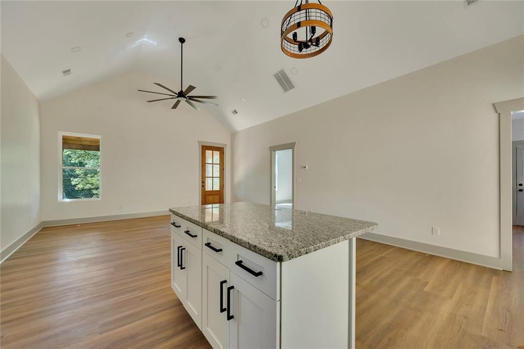 760 Donahoo Road Southeast Silver Creek, GA 30173 - Photo 14 of 35