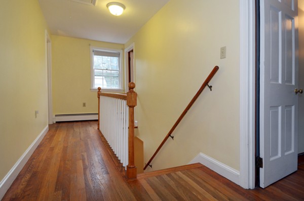 15 Randall Road Ipswich, MA 01938 - Photo 8 of 11