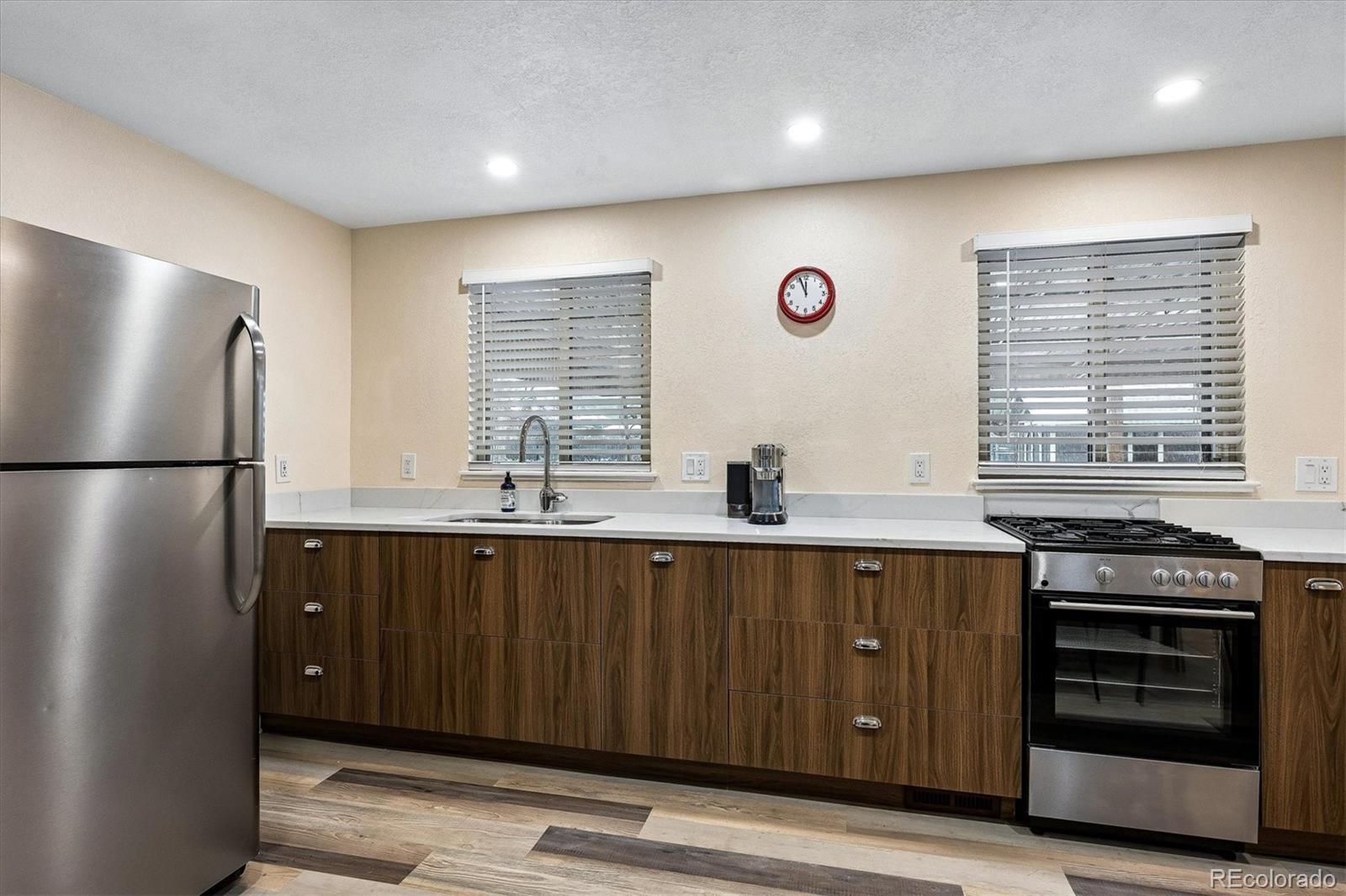 6300 West 46th Avenue Wheat Ridge, CO 80033 - Photo 9 of 33