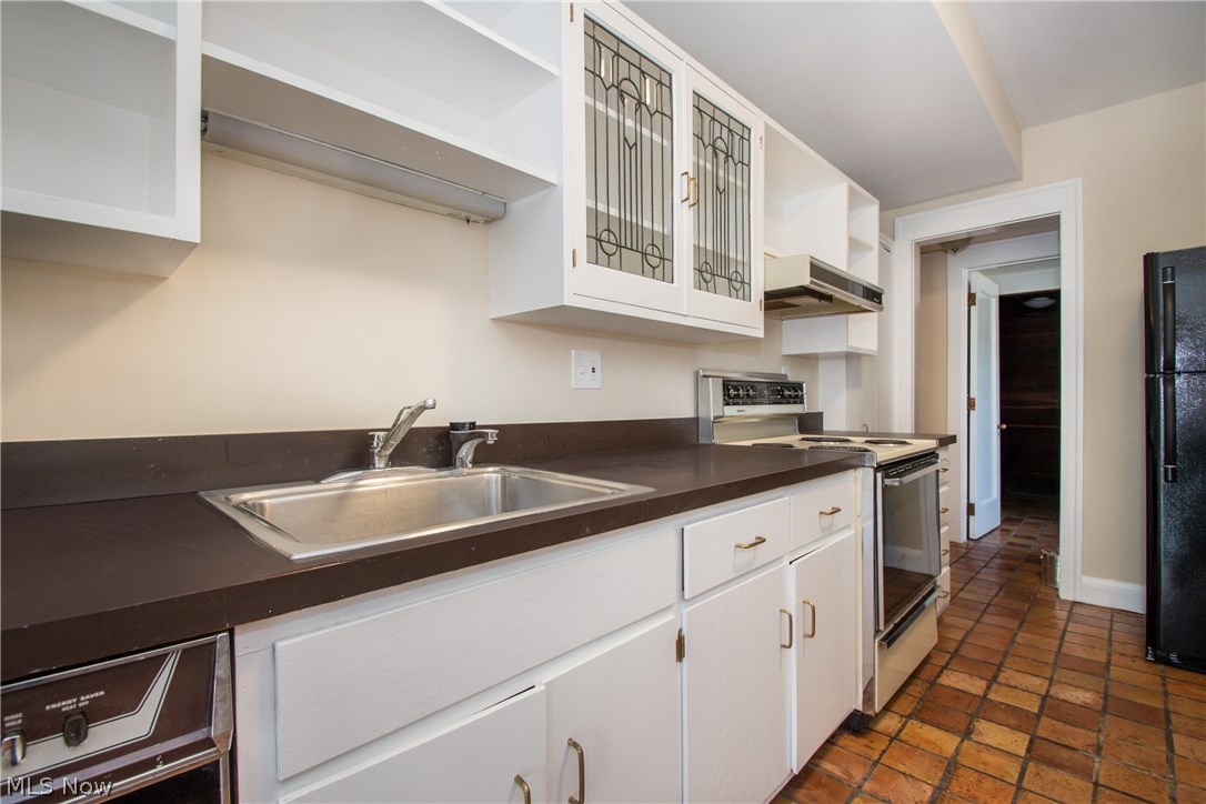 2517 Overlook Road, Unit 17 Cleveland, OH 44106 - Photo 12 of 28