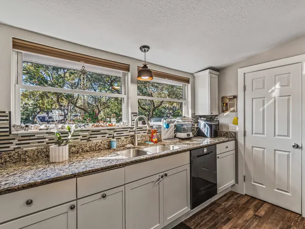 $419,900 | 572 Mashes Sands Road, Panacea, FL 32346