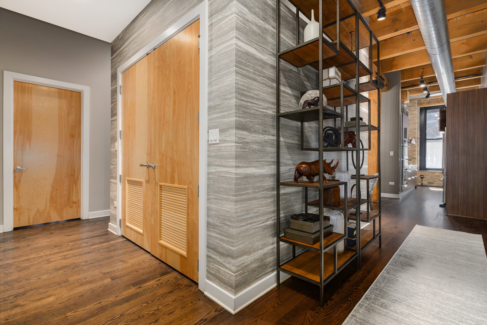 154 West Hubbard Street, Unit 203 Chicago, IL 60654 - Photo 2 of 25