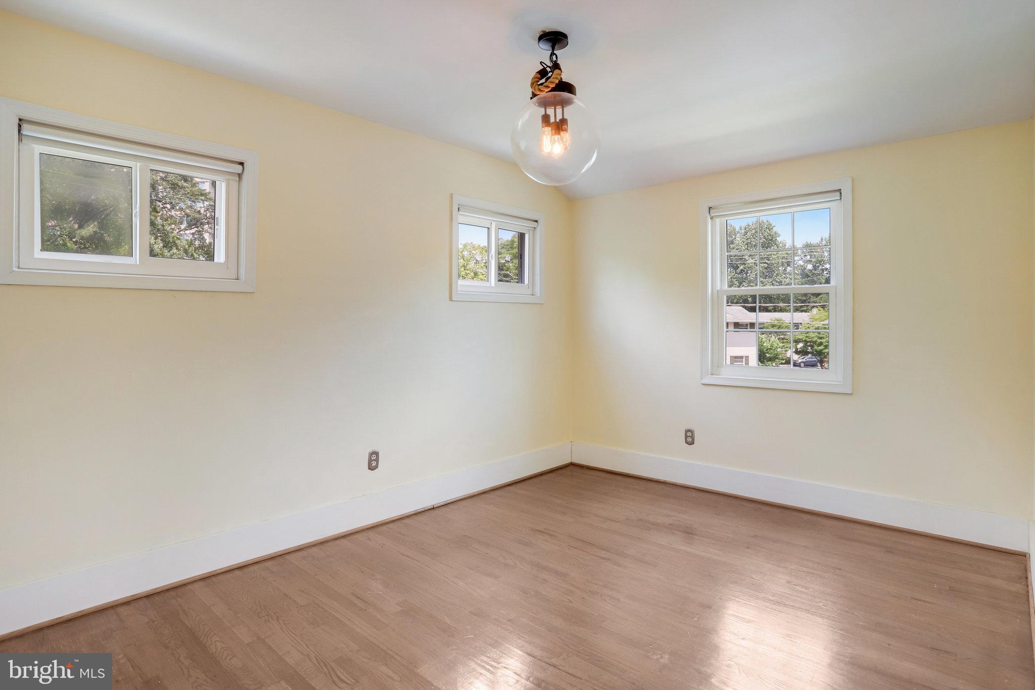 5370 Pooks Hill Road, Unit 30153 Bethesda, MD 20814 - Photo 23 of 28 Bedroom Two