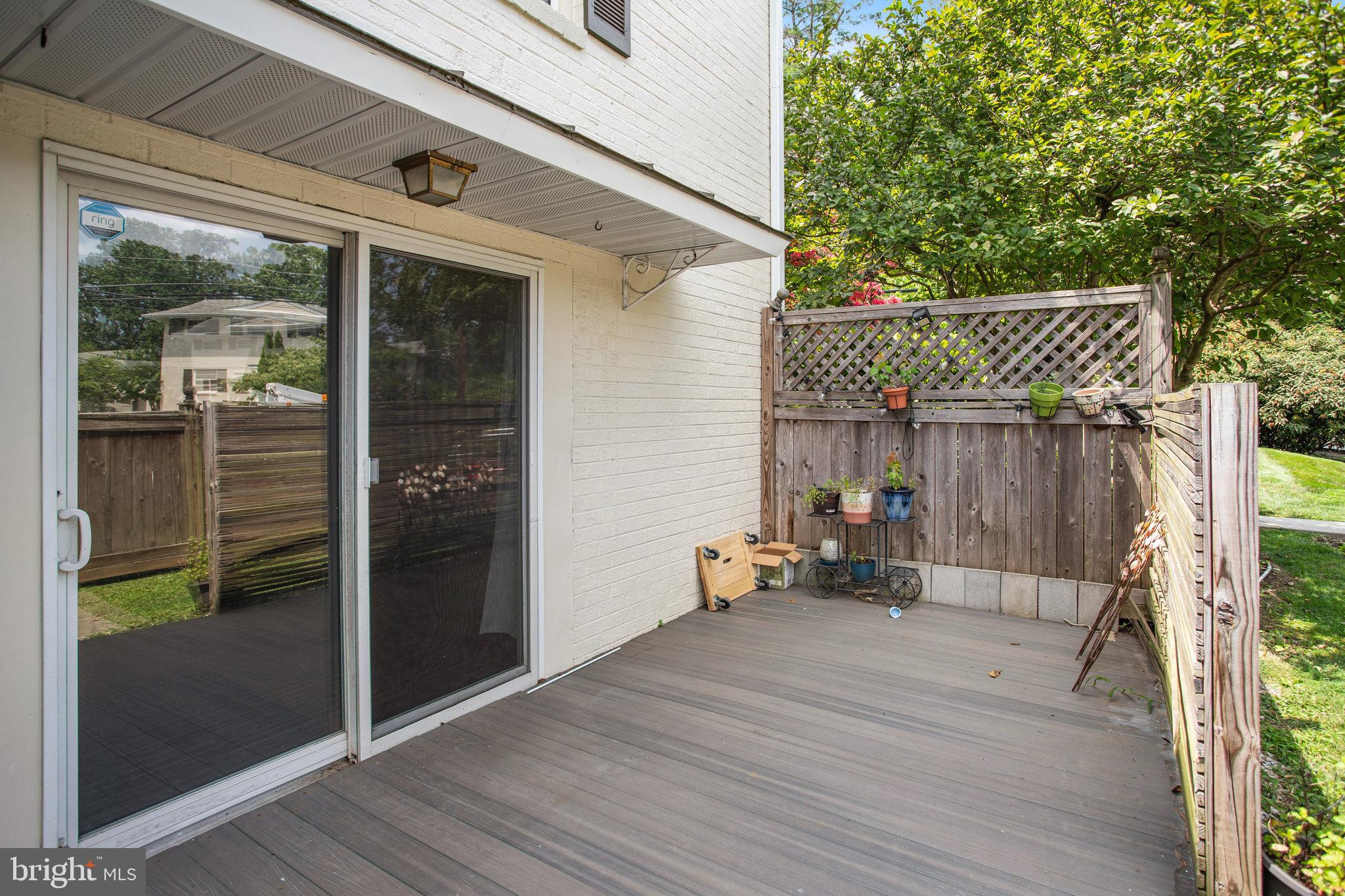 5370 Pooks Hill Road, Unit 30153 Bethesda, MD 20814 - Photo 25 of 28 Deck