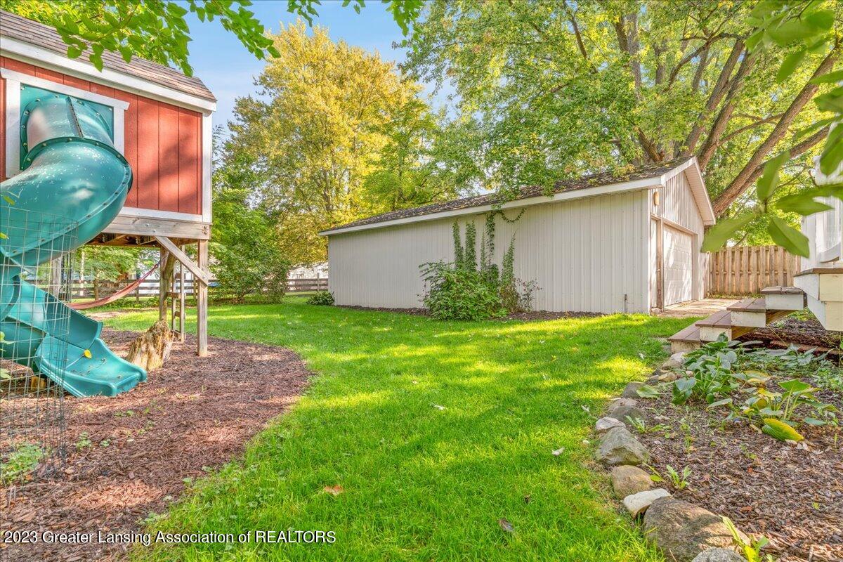 601 East Riverside Street Williamston, MI 48895 - Photo 33 of 44 27-Media Jett-19