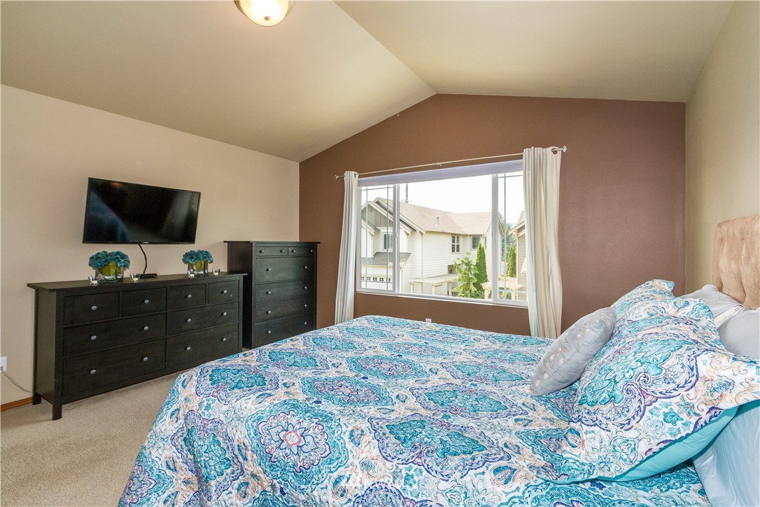 17329 13th Avenue Southeast Bothell, WA 98012 - Photo 12 of 25 Gallery Image 12