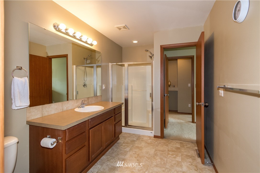 17329 13th Avenue Southeast Bothell, WA 98012 - Photo 13 of 25 Gallery Image 13