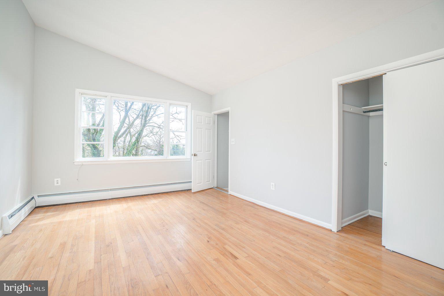 6403 Ridgeview Avenue Baltimore, MD 21206 - Photo 29 of 40 Great high ceilings 1 bed unit