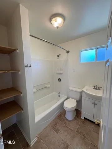 $4,575 | 217 Gridley Road, Ojai, CA 93023