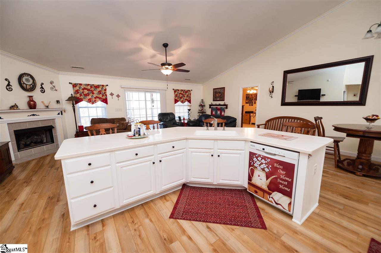 416 Flowerwood Lane Inman, SC 29349 - Photo 9 of 36
