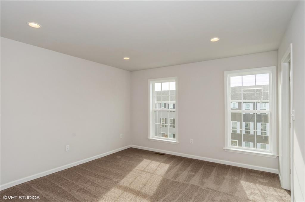 210 Gress Road Cranberry Township, PA 16066 - Photo 12 of 38 an empty room with windows