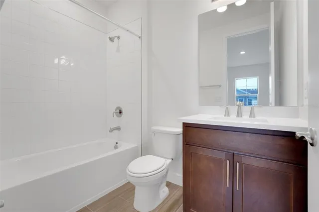 $589,900 | 7446 Sea Manatee Street, Palmetto, FL 34221