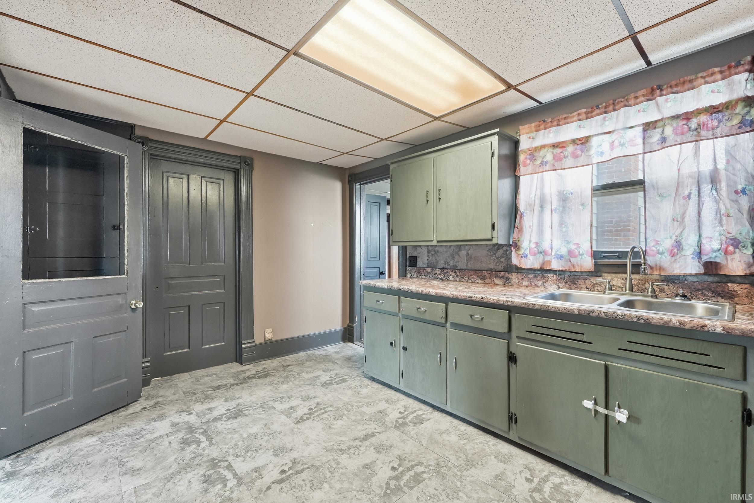 280 North Center Street Waterloo, IN 46793 - Photo 18 of 36