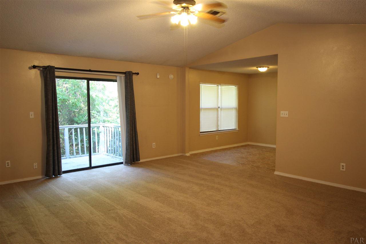 6765 Bellview Pines Road Pensacola, FL 32526 - Photo 6 of 17 Gallery Image 6