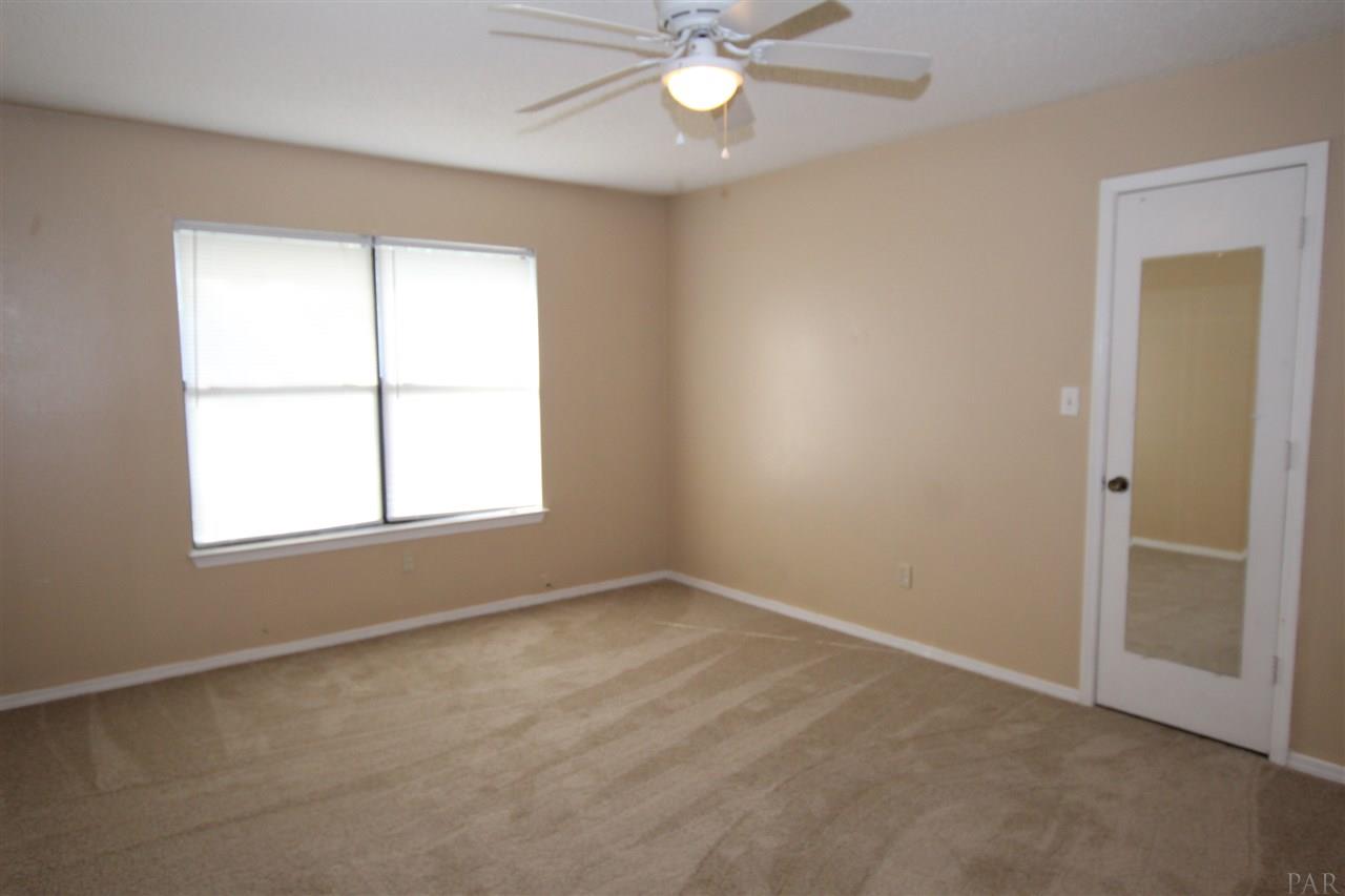 6765 Bellview Pines Road Pensacola, FL 32526 - Photo 8 of 17 Gallery Image 8