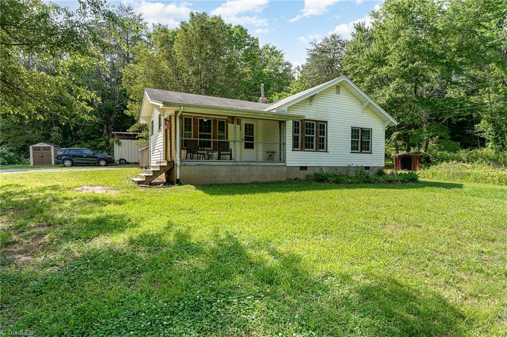 4721 Rolling Road Trinity, NC 27370 - Photo 11 of 26 Gallery Image 11