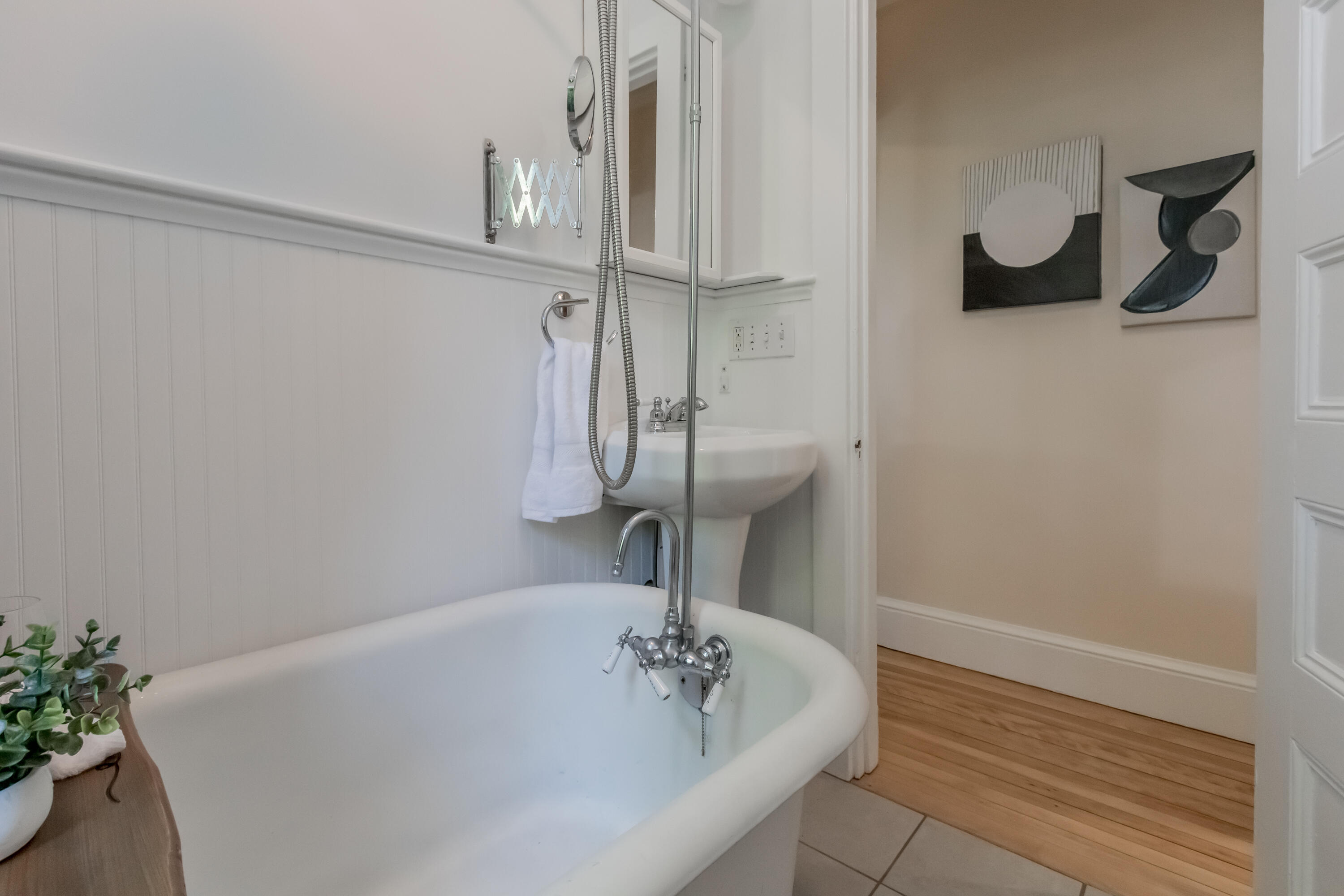 12 Lewis Street, Unit 8 Portland, ME 04102 - Photo 23 of 48 20220917AM-71030