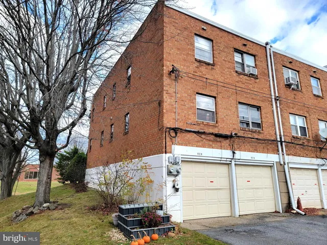 $1,300 | 628 West Providence Road, Unit 1, Aldan, PA 19018