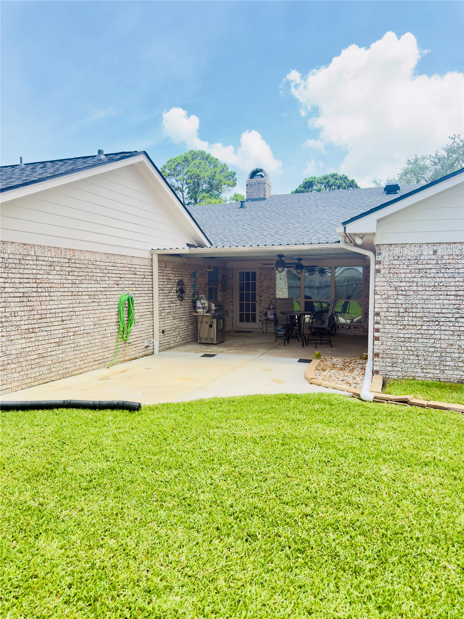 4804 Country Club View Baytown, TX 77521 - Photo 34 of 38
