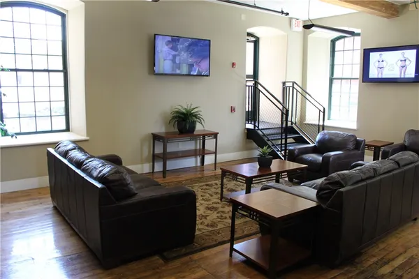 $2,110 | 624 Washington Street, Unit A510, Coventry, RI 02816