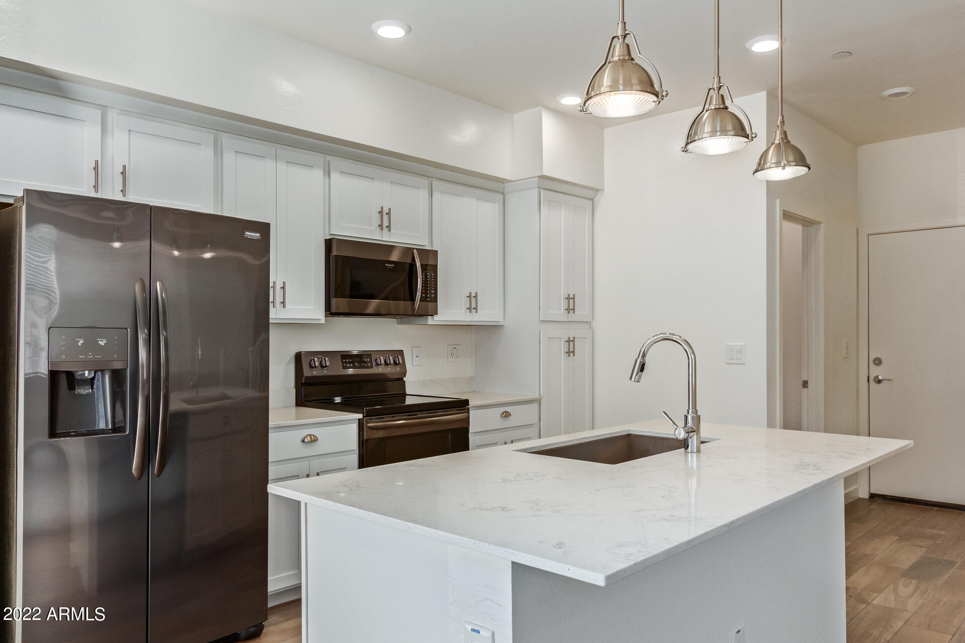 1885 East Frye Road, Unit 103 Gilbert, AZ 85295 - Photo 11 of 37 0007-08 - Frye