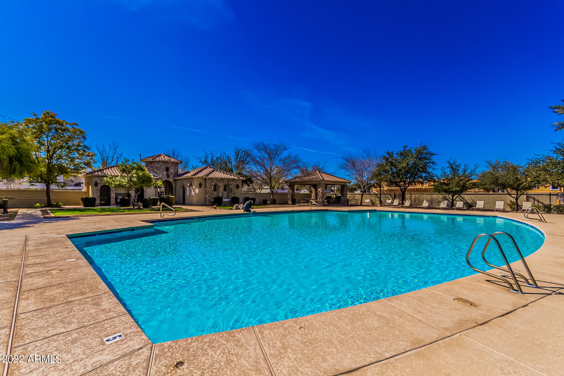 1885 East Frye Road, Unit 103 Gilbert, AZ 85295 - Photo 4 of 37 0037-38 - Frye