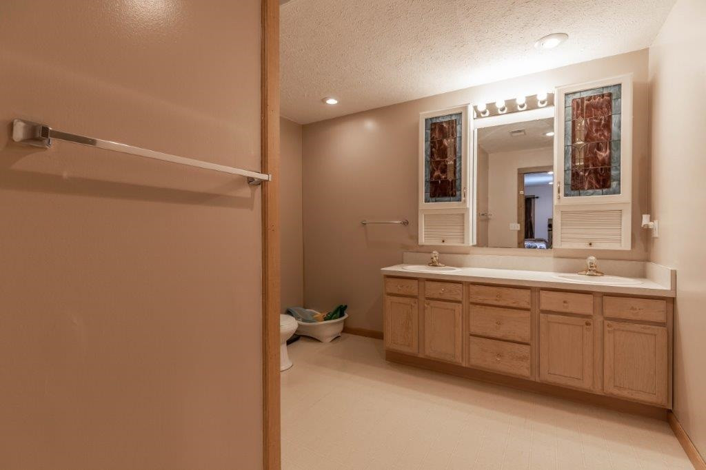 4515 Ballard Road Lansing, MI 48911 - Photo 17 of 29 Photo 17