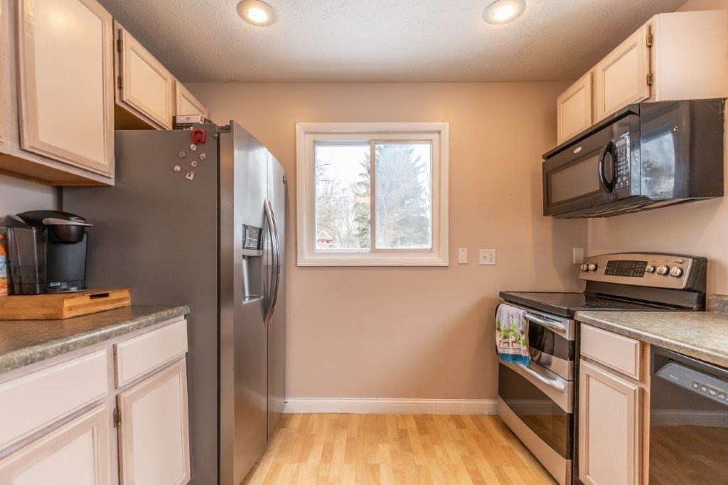 4515 Ballard Road Lansing, MI 48911 - Photo 8 of 29 Photo 8