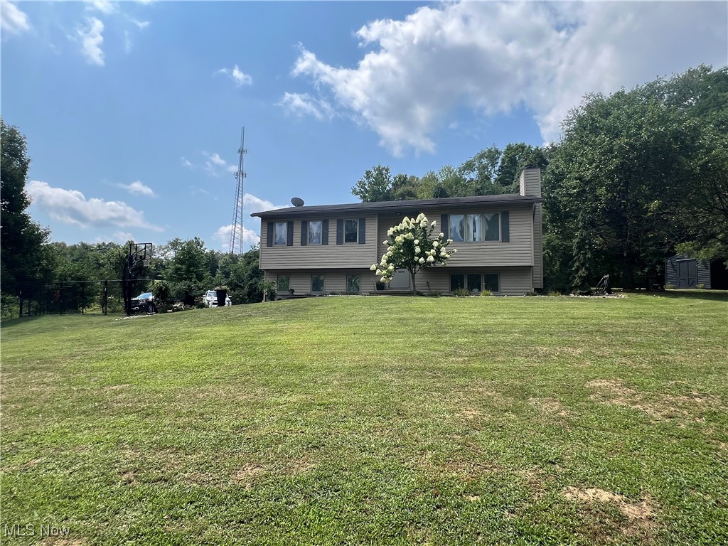 66201 Read Road Cambridge, OH 43725 - Photo 3 of 39