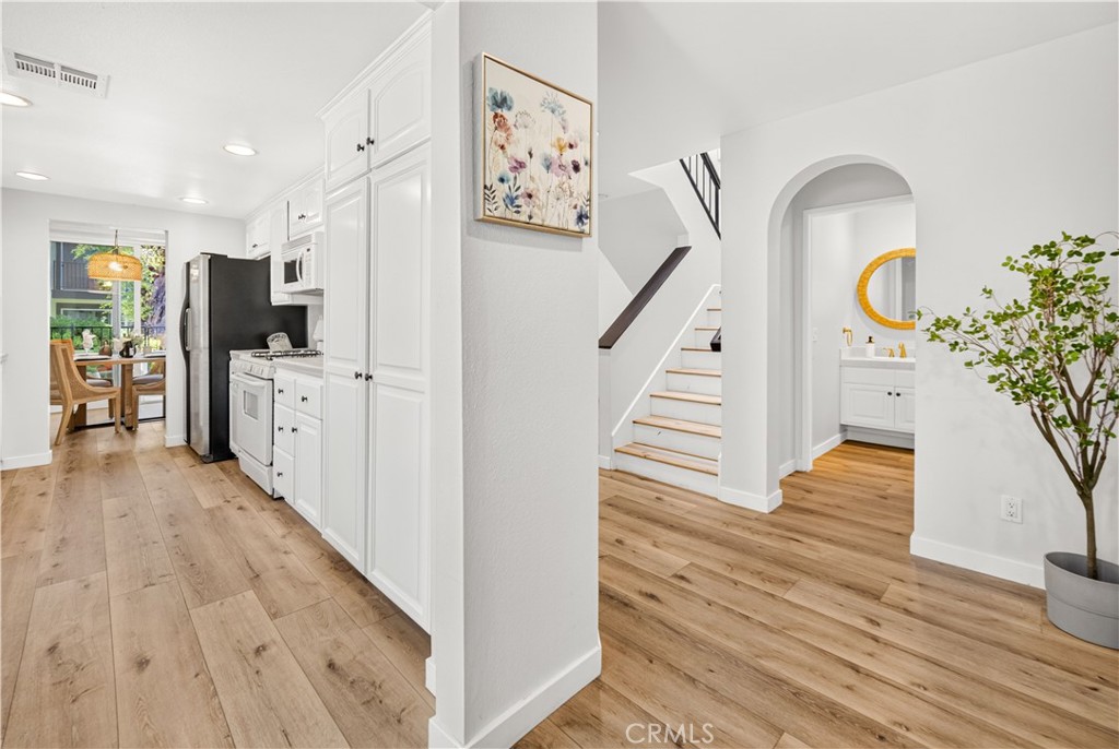 5612 Las Virgenes Road, Unit 37 Calabasas, CA 91302 - Photo 11 of 50