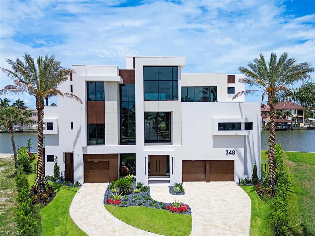 348 Seagull Avenue Naples, FL 34108 - Photo 11 of 31