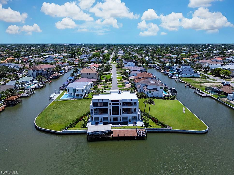 348 Seagull Avenue Naples, FL 34108 - Photo 13 of 31