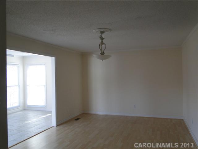 18620 Nantz Road Cornelius, NC 28031 - Photo 4 of 16 Gallery Image 4