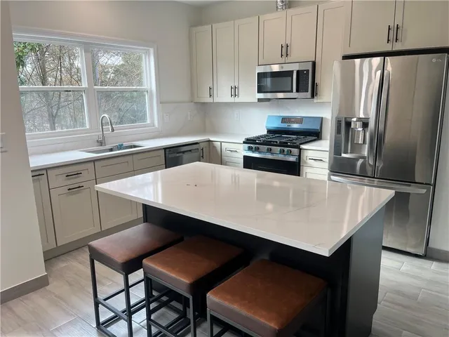 $2,900 | 4500 Kings Lake Drive, Unit B, Marietta, GA 30067