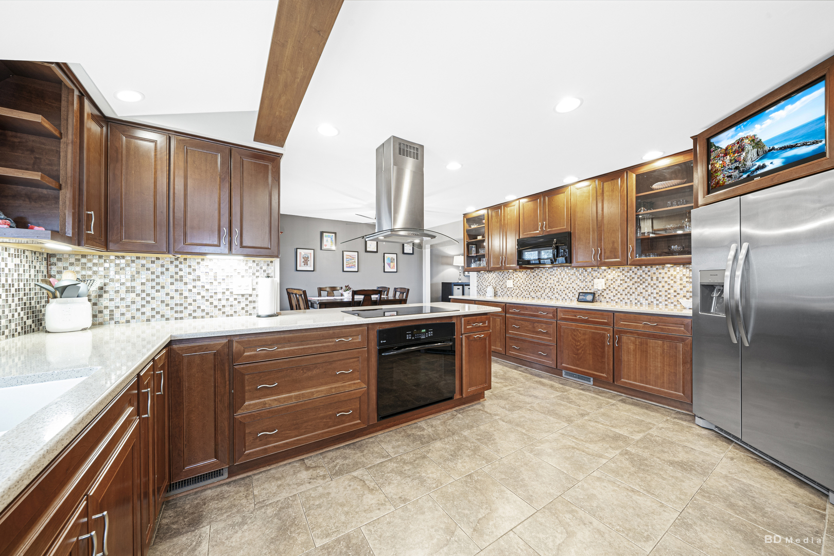 807 Maple Lane Peotone, IL 60468 - Photo 15 of 33 a kitchen with stainless steel appliances granite countertop a sink a stove and a refrigerator