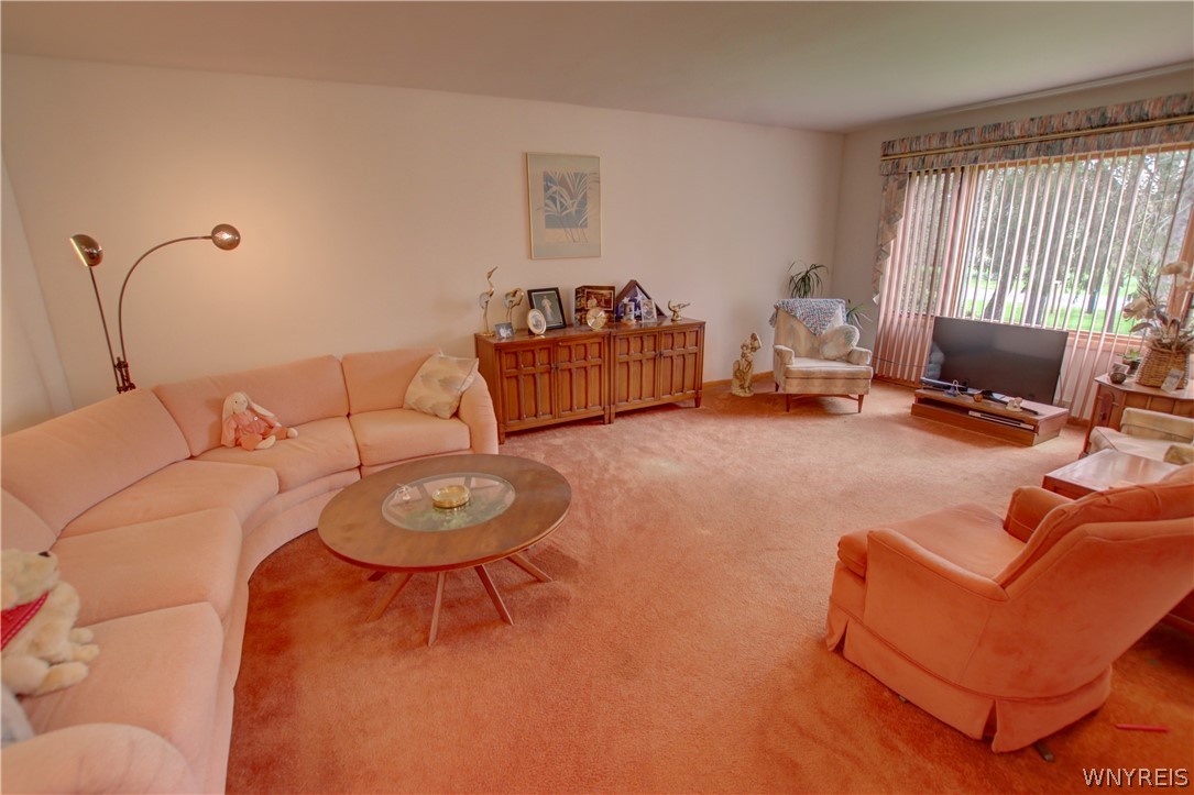 500 Ostrander Road East Aurora, NY 14052 - Photo 15 of 48