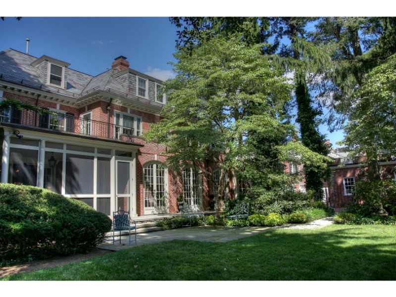 59 Manning Street Providence, RI 02906 - Photo 22 of 25 Yard/Garden.