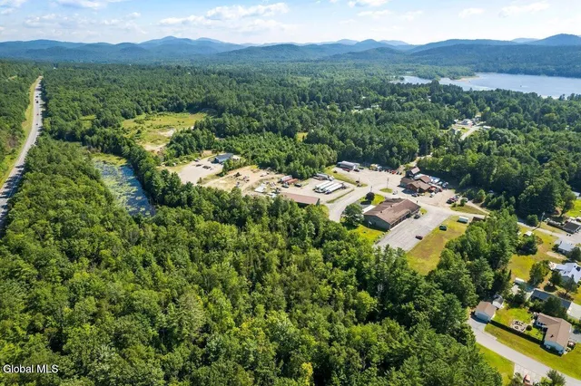 $699,900 | 23 Industrial Drive, Schroon, NY 12870