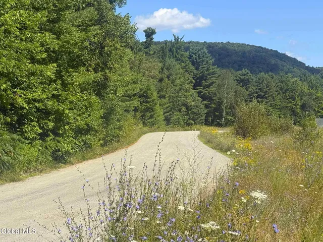 $699,900 | 23 Industrial Drive, Schroon, NY 12870