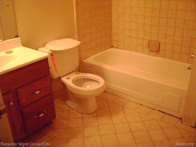 3281 Culbertson Avenue Rochester, MI 48307 - Photo 9 of 9 Full Bath