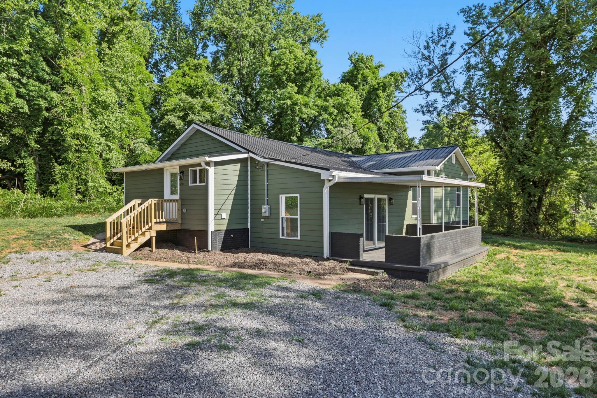 240 East Court Street Rutherfordton, NC 28139 - Photo 16 of 25