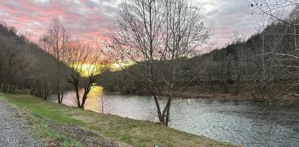 $75,000 | 6-7 Waters Edge Road, Unit 6, Duffield, VA 24244